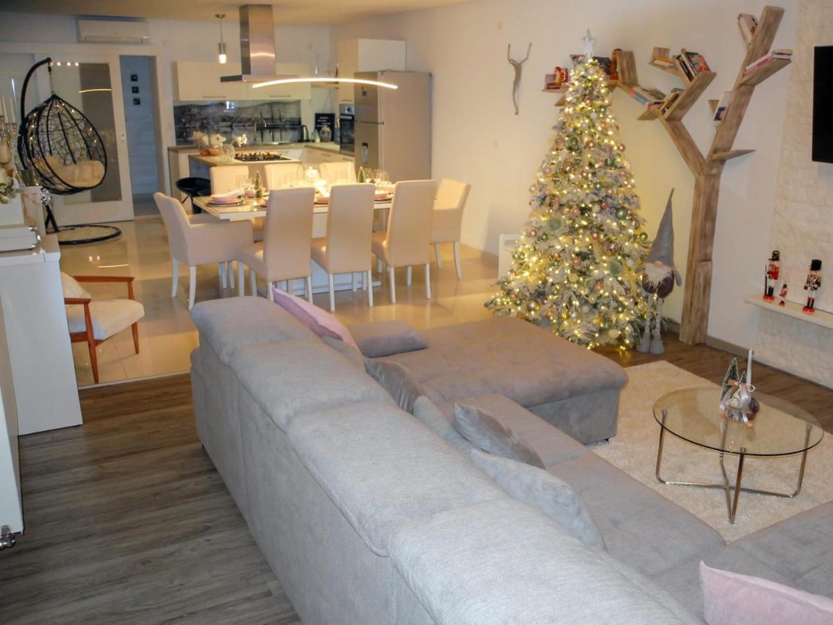 Apartment Mare Водице Экстерьер фото