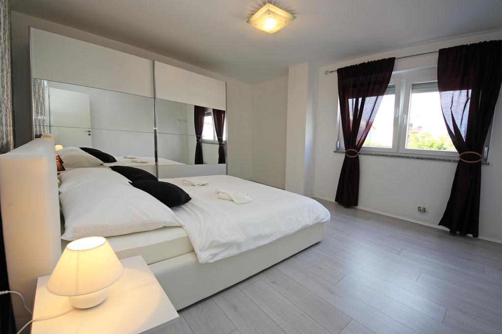 Apartment Mare Водице Экстерьер фото